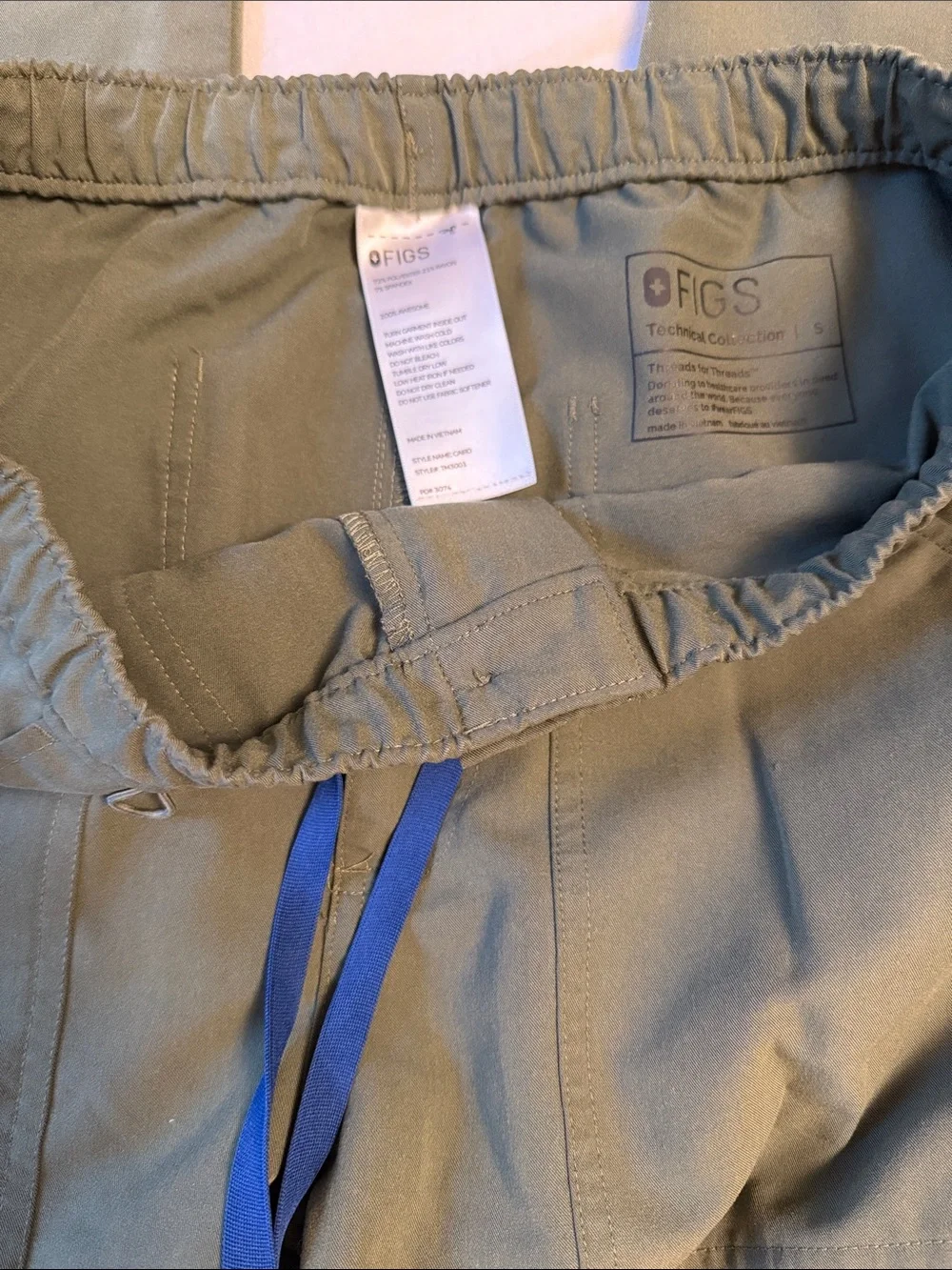 Figs Mens Olive Green Scrub Set